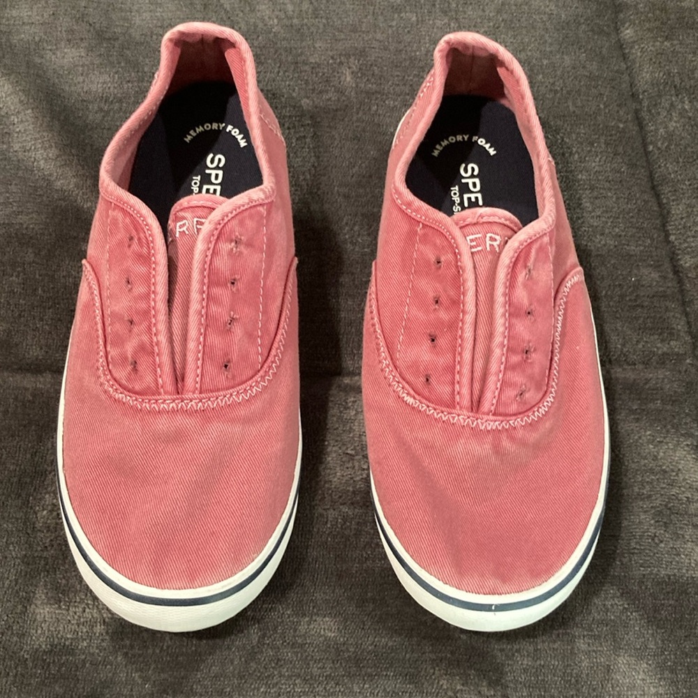 New Sperry top-slider (memory foam) sneakers size 6